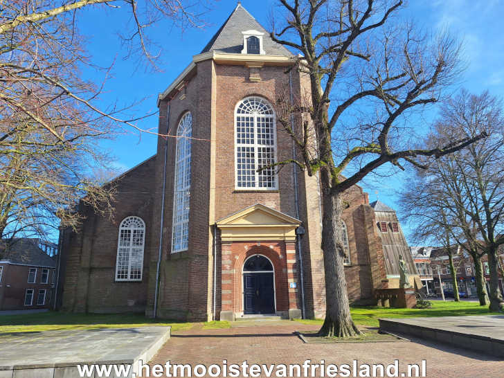 De Martinikerk van Sneek De Martinikerk van Sneek