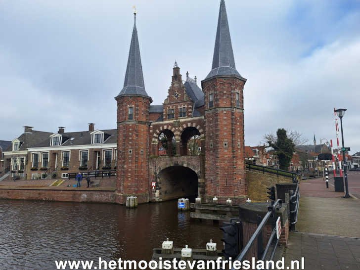 Waterpoort Sneek - Elfsteden-Fietsroute