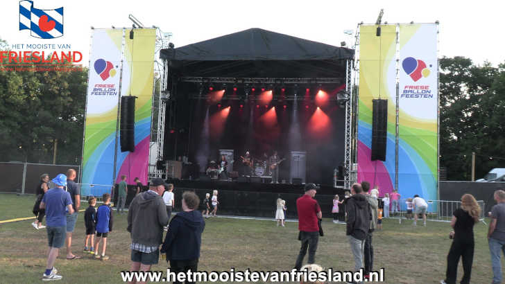 Podium tijdens de Friese Ballonfeesten in Joure Podium tijdens de Friese Ballonfeesten in Joure